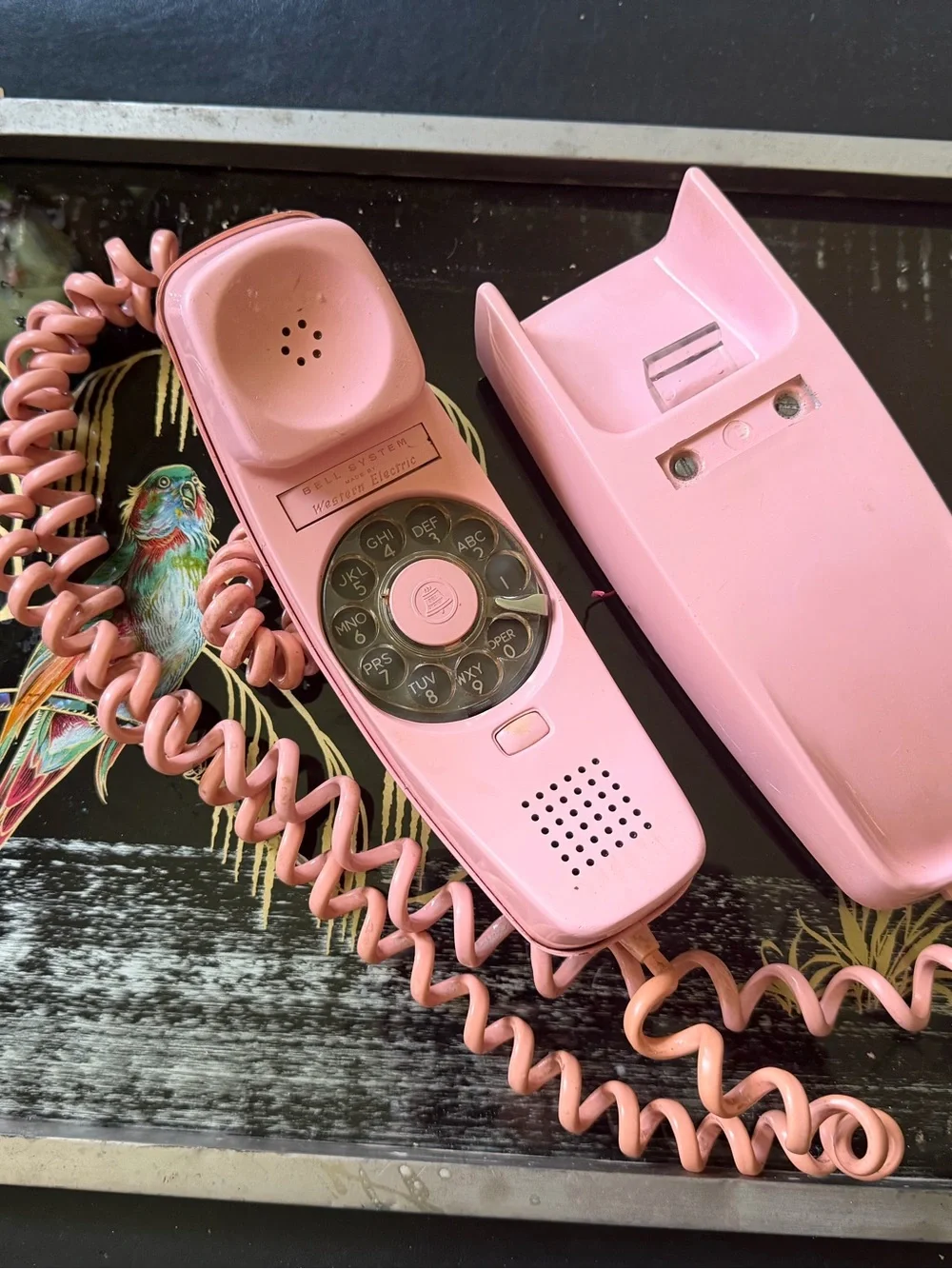 Vintage 1983 Peach Pink Rotary Trimline Telephone Bell System Western Electric